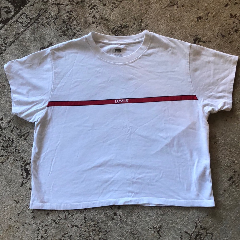 NWOT Levi’s Boxy Signature Tee